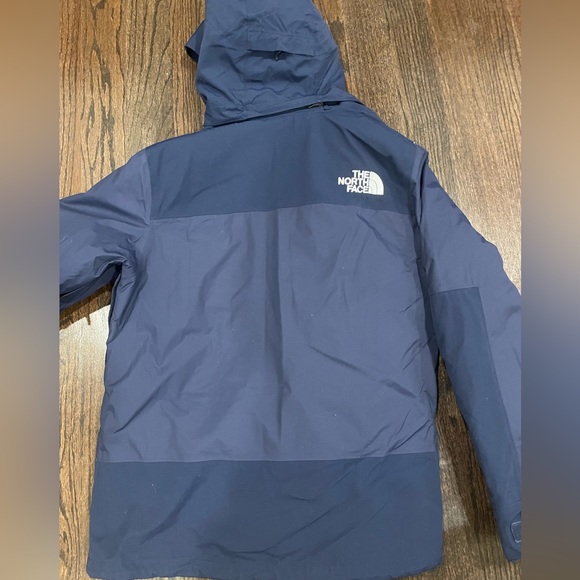 Jacket - Picture 6 of 6